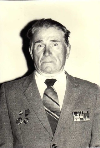 Зверев Алексей Алексеевич